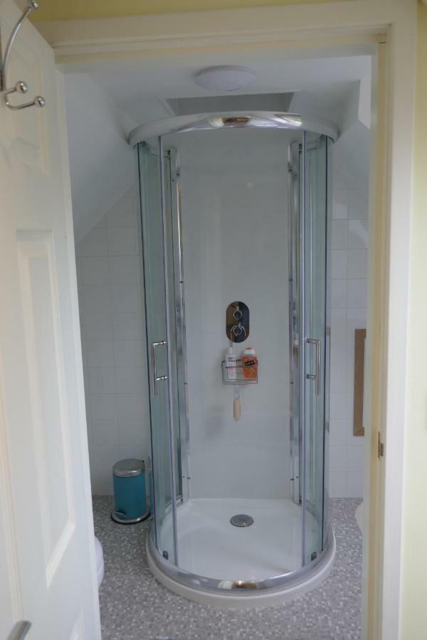 The Den , Sengera Apartment Инвернес Екстериор снимка